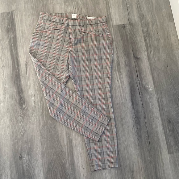 GAP Pants - Picture 1 of 4